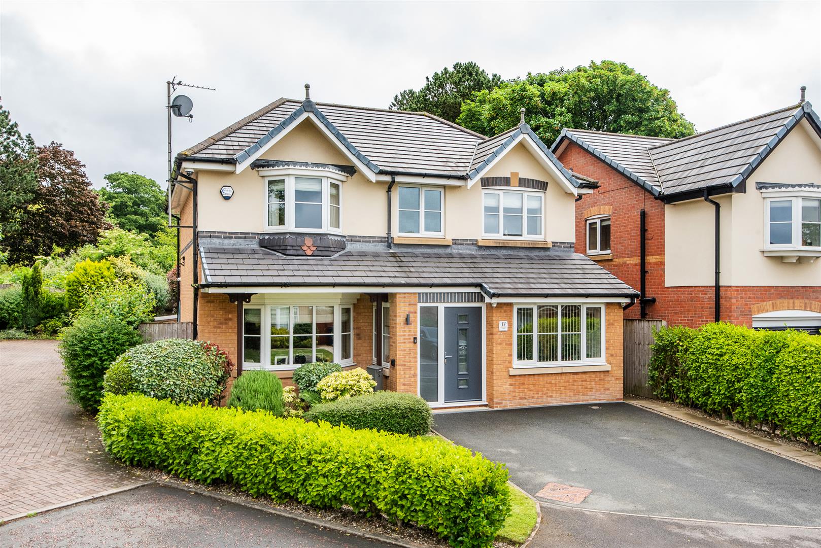 4 bed property in Boardman Close, Leyland